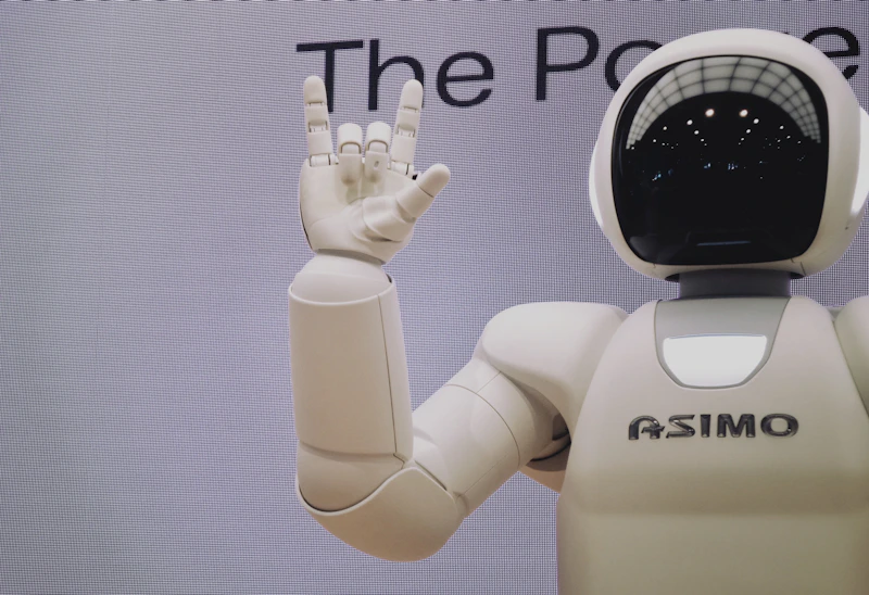 Autonomna mobilna robotska platforma za skladište